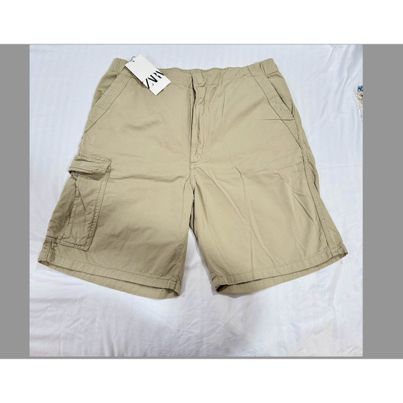 Zara Other - Men's Zara Cargo Cream Shorts Size M